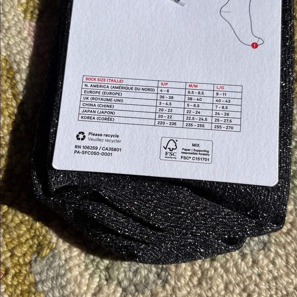 Lululemon NWT Daily Stride Sparkle Socks Black Moon/ Silver glimmer Medium